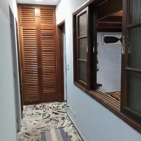 apto próximo a praia 250m lazaro-3